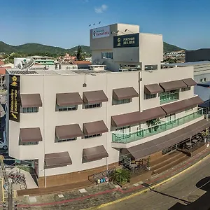 Doluar 3*, Penha (Santa Catarina) Brasil